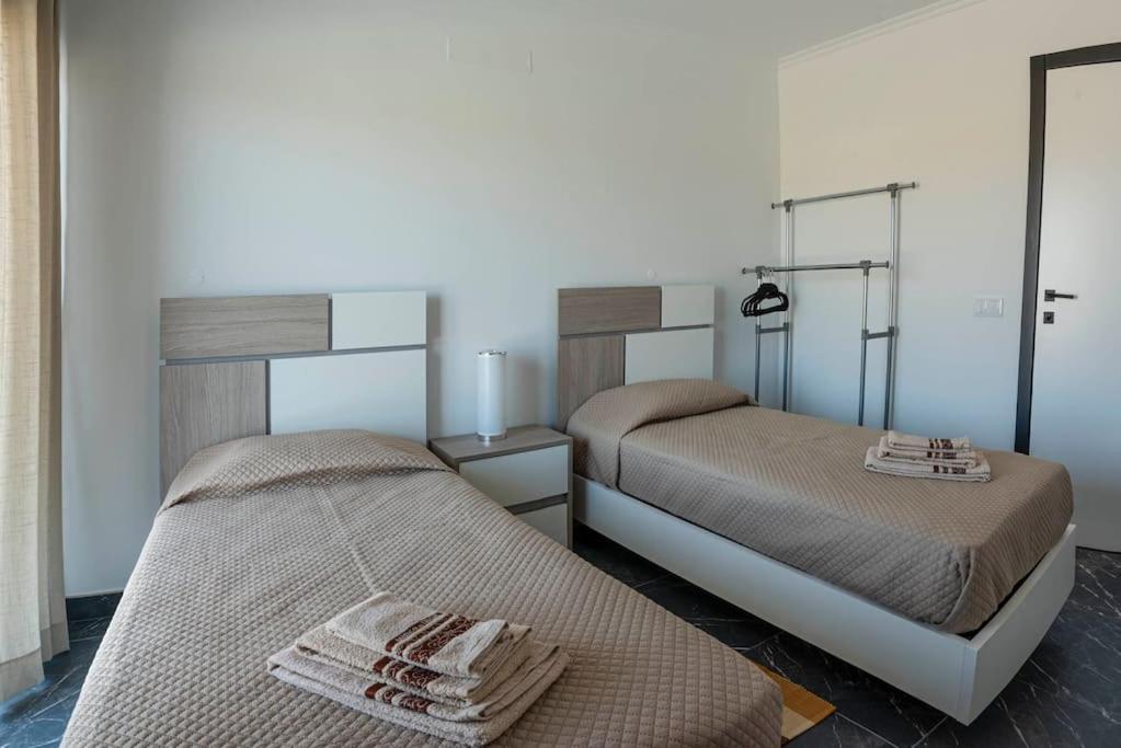 Sunset House Appartement Vila do Bispo Buitenkant foto